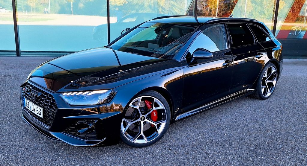 Audi RS4 16.500 km 75.590 &euro; Adelschlag 85111