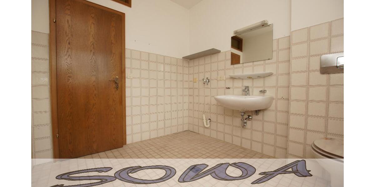 Aufgepasst! Mehrfamilienhaus mit 5 Wohneinheiten, zwei Garagen und Garten in zentraler Lage in Neuburg - Ein Objekt von Ihrem Immobilienpartner SOWA Immobilien und Finanzen - Mehrfamilienhaus, Wohnhaus Neuburg an der Donau | Angebot:22256668