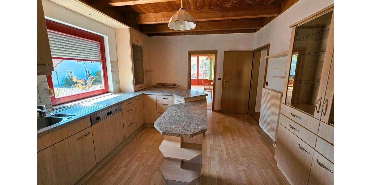 Einfamilienhaus Ehekirchen - 4 Zimmer, 173 m&sup2;, 1.850&euro; | Angebot:26423940