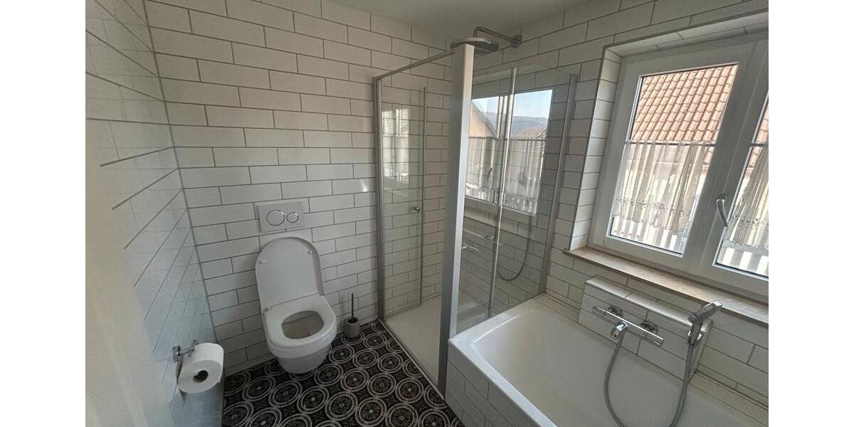 Einfamilienhaus Eichstätt - 8 Zimmer, 180 m&sup2;, 540.000&euro; | Angebot:25404541