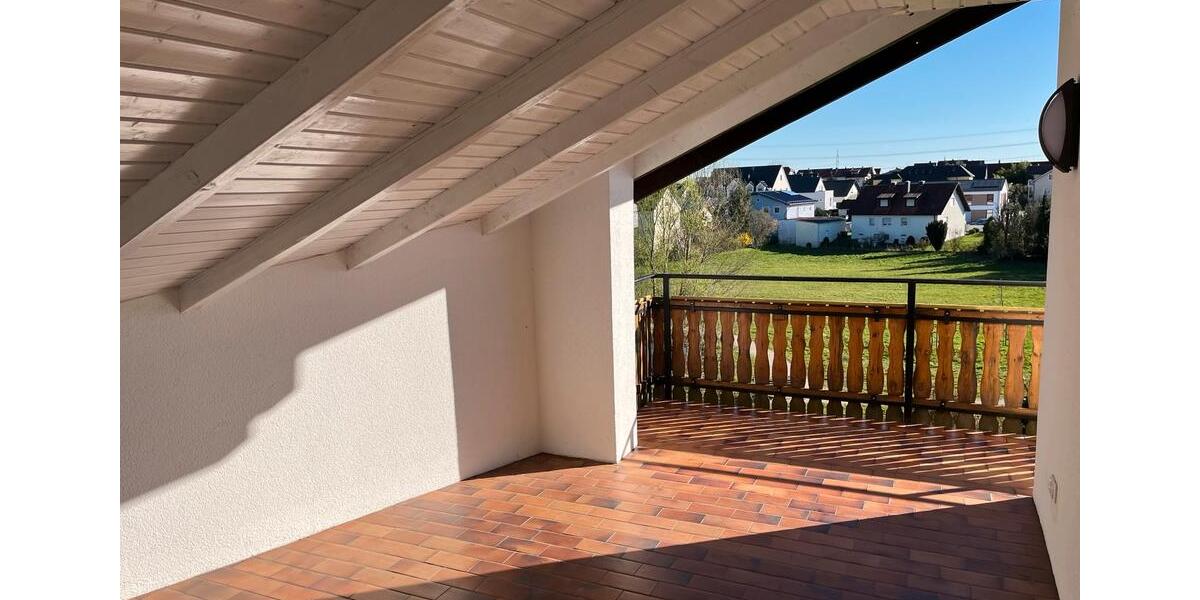Etagenwohnung Lenting - 3 Zimmer, 130 m&sup2;, 1.400&euro; | Angebot:26060944