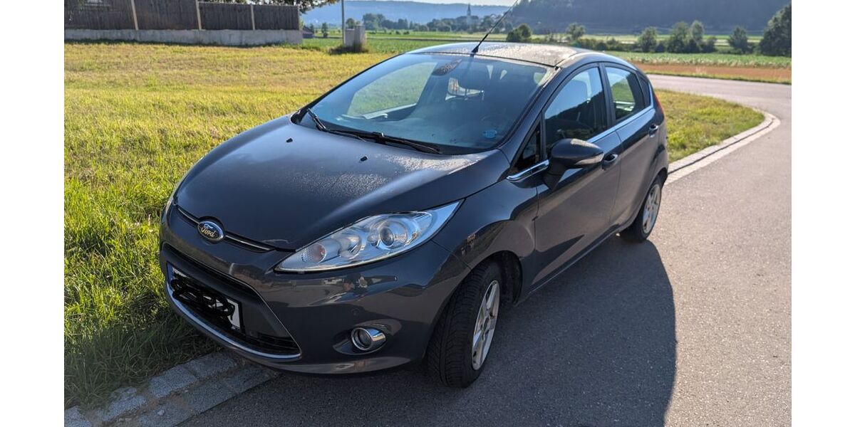Ford Fiesta 218.000 km 2.600 &euro; Kinding 85125