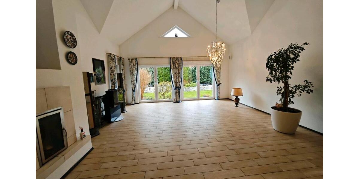 Einfamilienhaus Ehekirchen - 695.000&euro; | Angebot:25976557