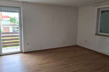 Wohnung Stammham - 3 Zimmer, 83 m&sup2;, 850&euro; | Angebot:27096673