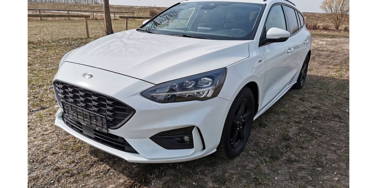 Ford Focus 116.000 km 15.200 &euro; Neustadt an der Donau 93333