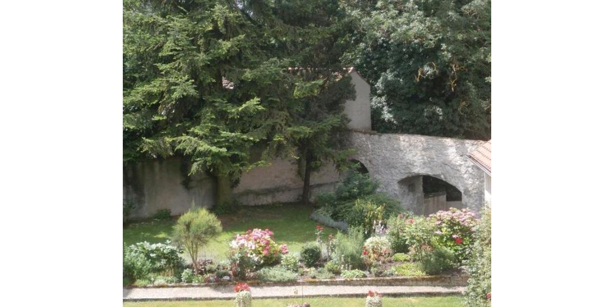 Etagenwohnung Neuburg an der Donau - 2.5 Zimmer, 85 m&sup2;, 890&euro; | Angebot:26320596
