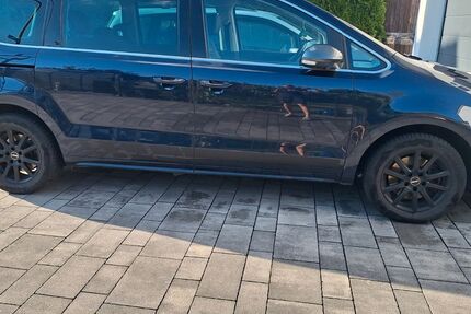 Seat Alhambra 75.524 km 22.900 &euro; Großmehring 85098