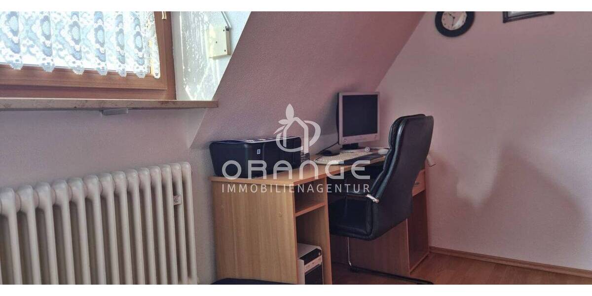 Mehrfamilienhaus, Wohnhaus Ingolstadt / Oberhaunstadt Oberhaunstadt - 4 Zimmer, 102 m&sup2;, 320.000&euro; | Angebot:25732442