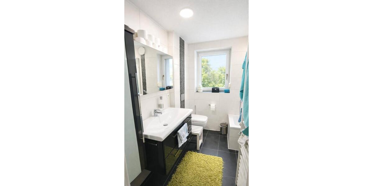 Doppelhaushälfte Ingolstadt Friedrichshofen-Hollerstauden - 5 Zimmer, 135 m&sup2;, 2.250&euro; | Angebot:26102316
