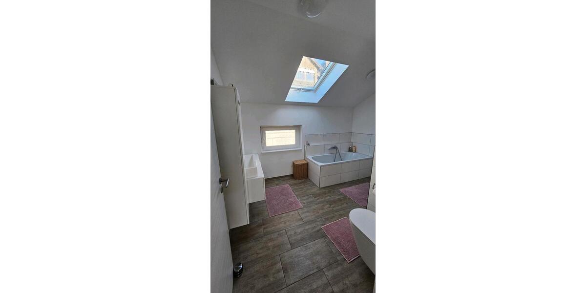 Doppelhaushälfte Denkendorf - 4 Zimmer, 127 m&sup2;, 490.000&euro; | Angebot:26963235