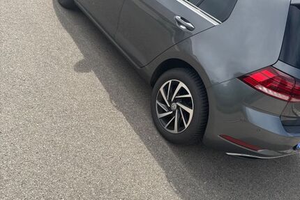 VW Golf 130.000 km 12.500 &euro; Hohenwart 86558
