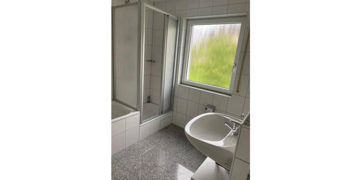 Etagenwohnung Ingolstadt Friedrichshofen-Hollerstauden - 4 Zimmer, 95 m&sup2;, 1.575&euro; | Angebot:26603774