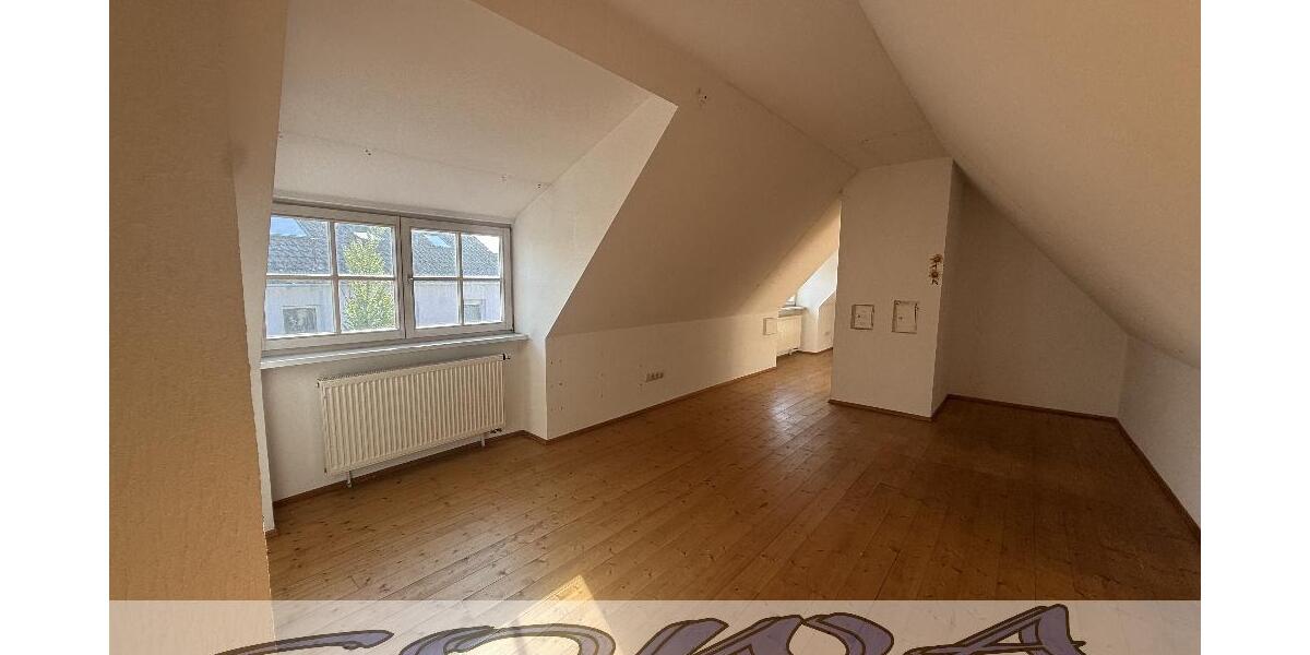 Charmantes Stadthaus in zentraler Lage in Neuburg - ideal für Familien oder Paare - Ein Objekt von Ihrem Immobilienpartner SOWA Immobilien und Finanzen - Mehrfamilienhaus, Wohnhaus Neuburg | Angebot:26897113