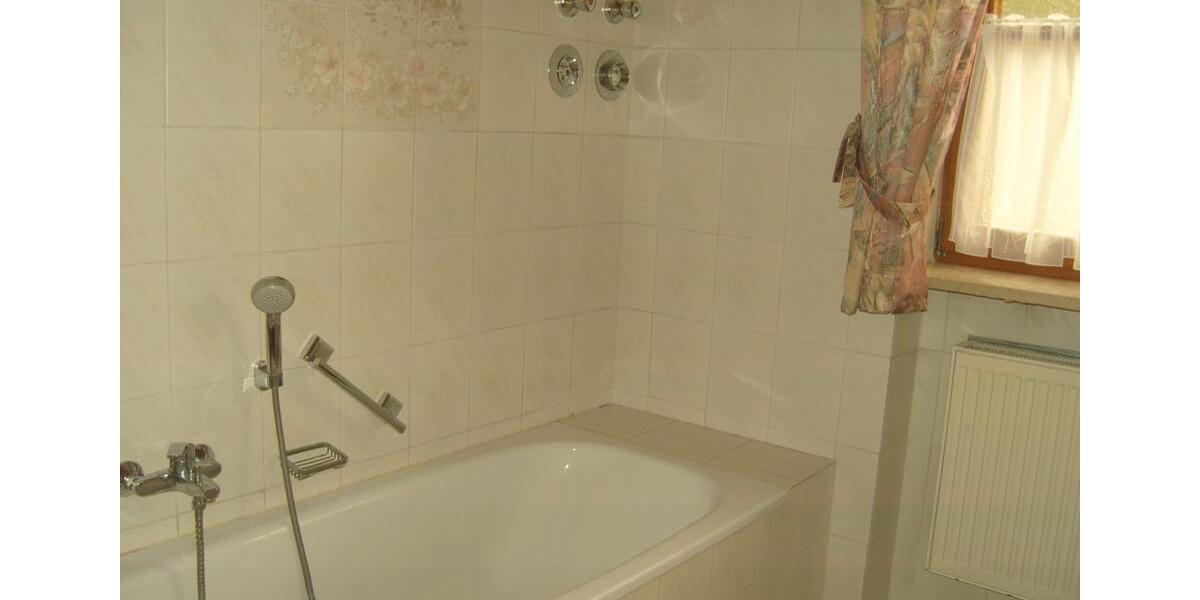 Erdgeschoßwohnung Neustadt an der Donau - 3 Zimmer, 86 m&sup2;, 255.000&euro; | Angebot:27016234
