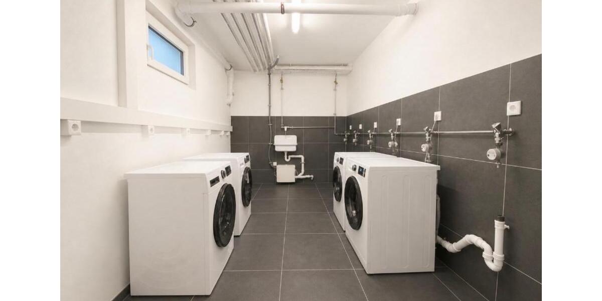 Dachgeschoßwohnung Ingolstadt Nordost - 2 Zimmer, 56 m&sup2;, 900&euro; | Angebot:27591996