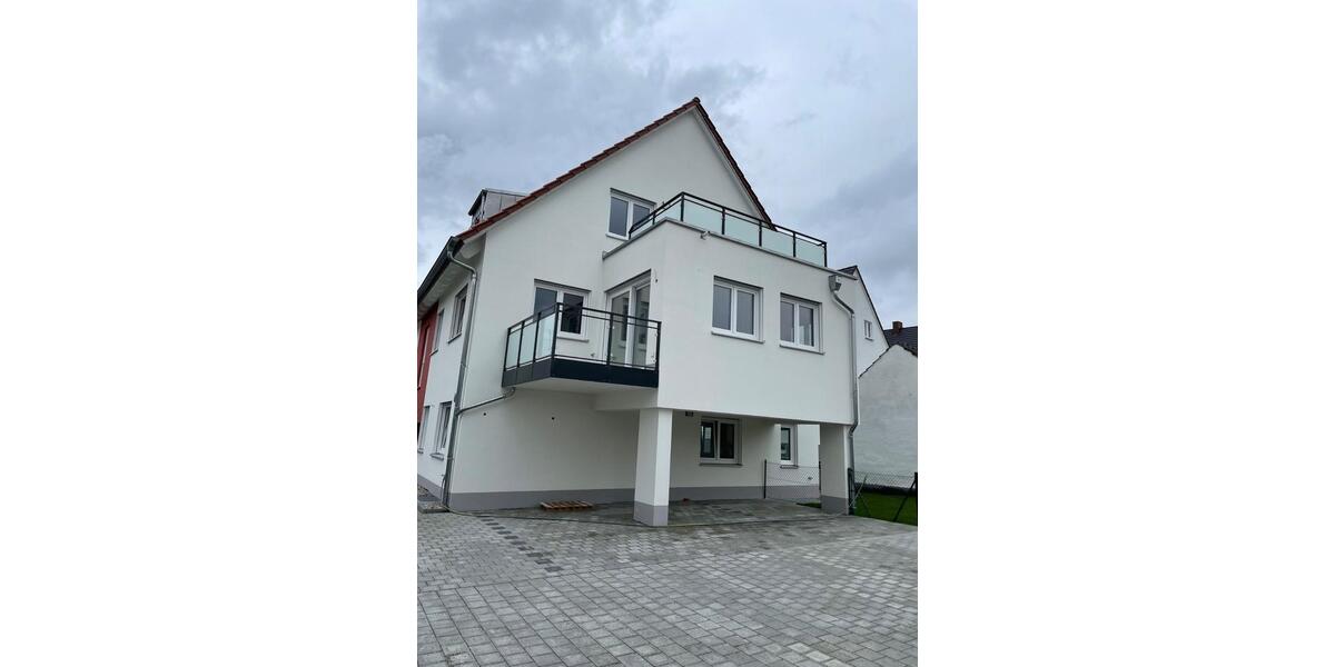 Etagenwohnung Schrobenhausen - 3 Zimmer, 83 m&sup2;, 997&euro; | Angebot:25146441