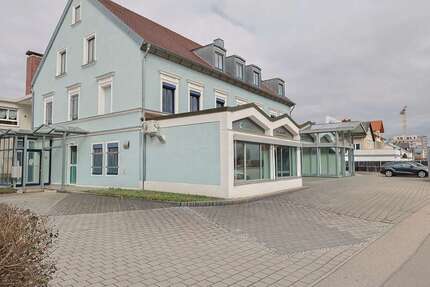Wohnung Ingolstadt Nordost - 2 Zimmer, 83 m&sup2;, 900&euro; | Angebot:26749477