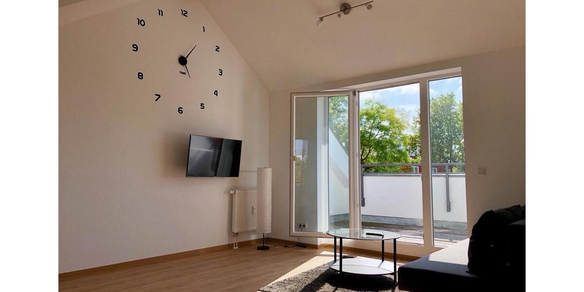 Dachgeschoßwohnung Ingolstadt Friedrichshofen-Hollerstauden - 2 Zimmer, 58 m&sup2;, 1.020&euro; | Angebot:25756829