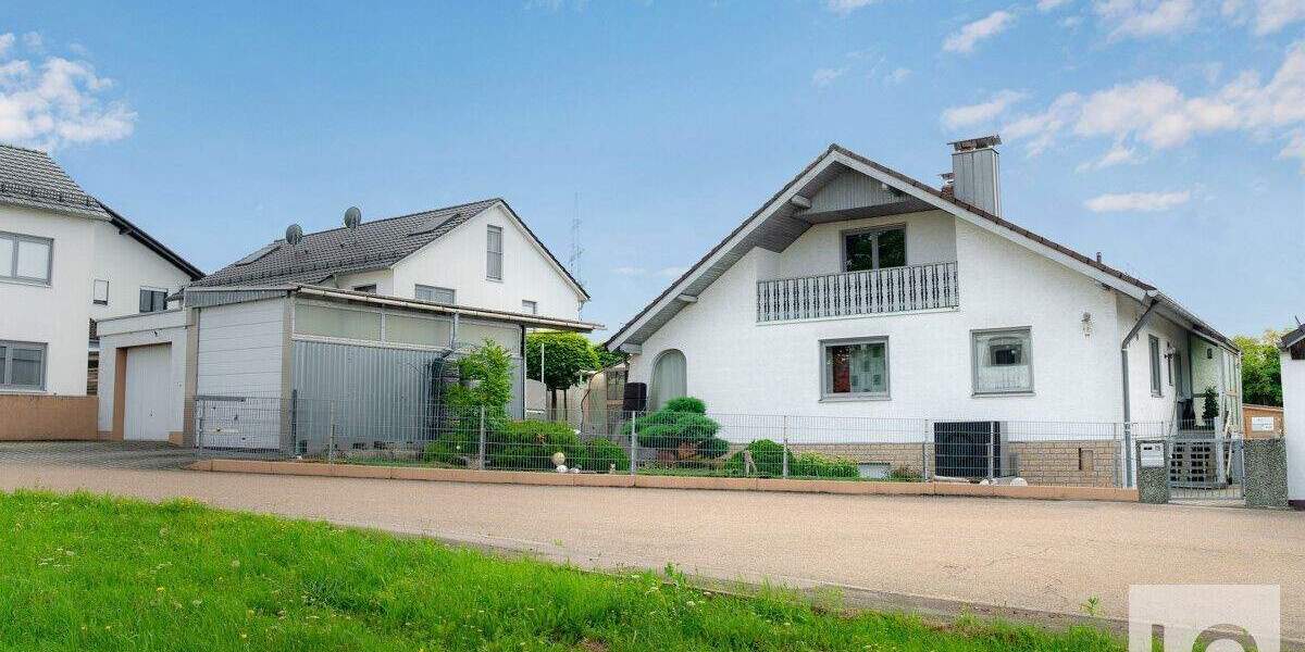 Einfamilienhaus Böhmfeld - 7 Zimmer, 125 m&sup2;, 649.000&euro; | Angebot:25706085