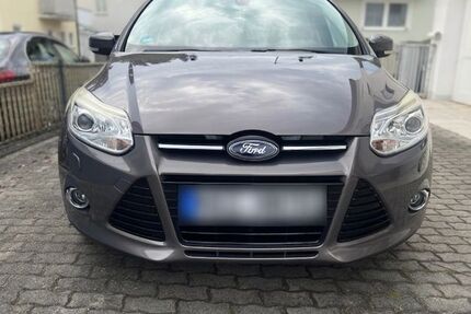 Ford Focus 69.909 km 6.499 &euro; Mainburg 84048