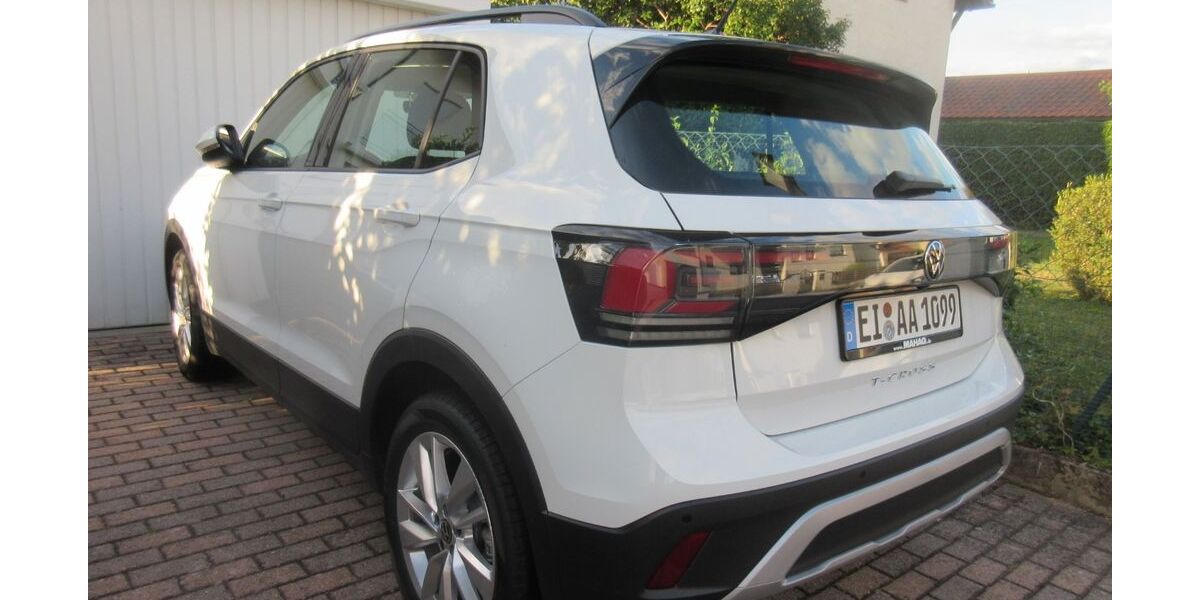 VW T-Cross 1.980 km 26.700 &euro; Gaimersheim 85080