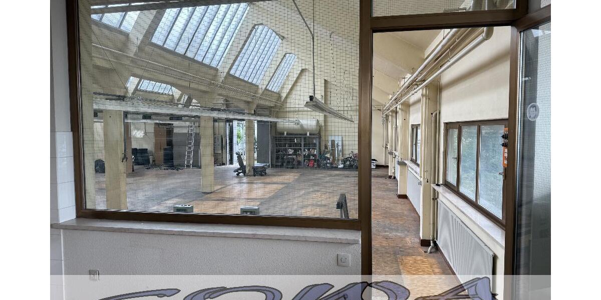 Großzügiges Gewerbeanwesen und Wohnhaus mit Innenpool und Sauna in einer guten Lage in Gaimersheim - Ein Objekt von Ihrem Immobilienpartner SOWA Immobilien und Finanzen - Sonstige Gaimersheim | Angebot:21557172