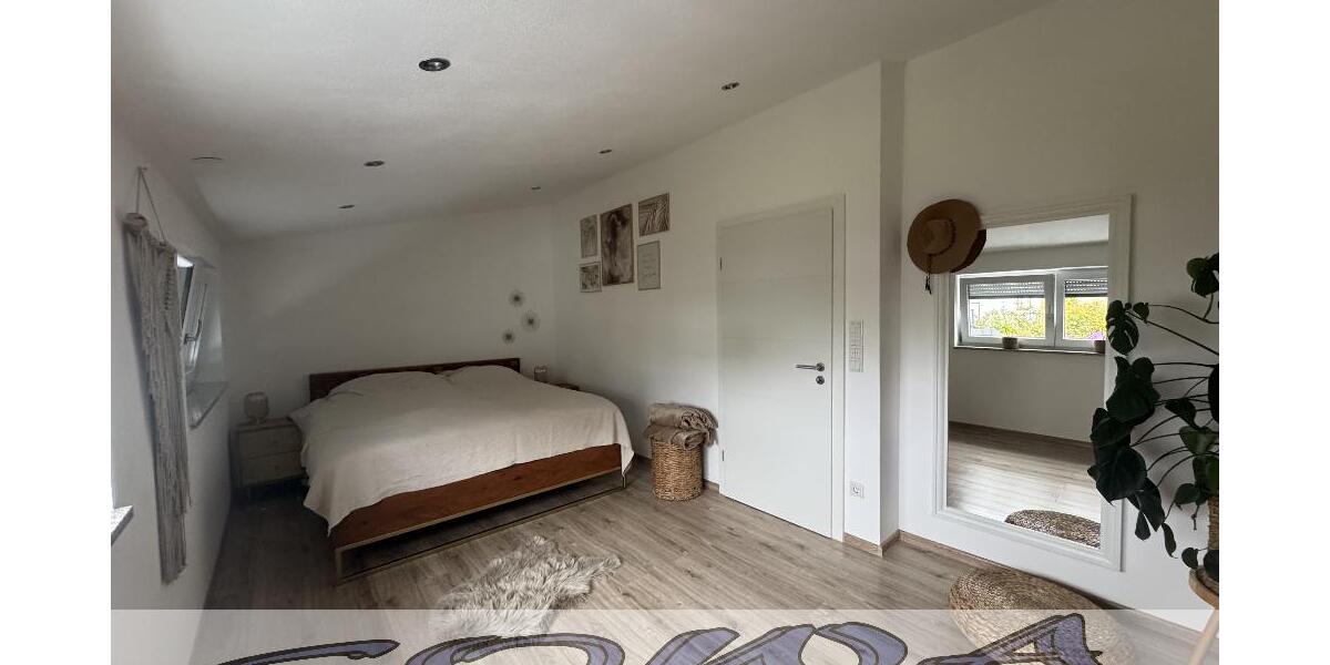 Hochwertige Doppelhaushälfte mit Stellplätzen in Hepberg - Ein Objekt von Ihrem Immobilienpartner SOWA Immobilien und Finanzen - Doppelhaushälfte Hepberg | Angebot:23704507