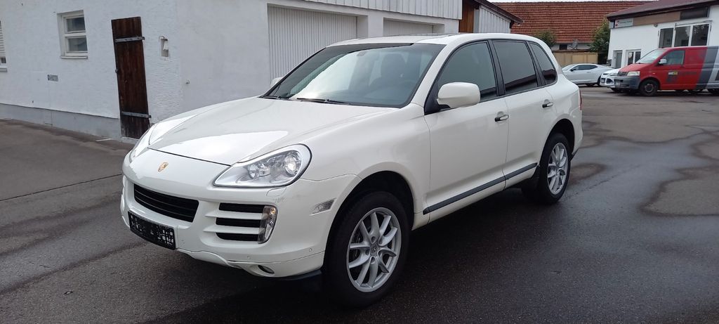 Porsche Cayenne 136.551 km 15.900 &euro; Hörzhausen 86529