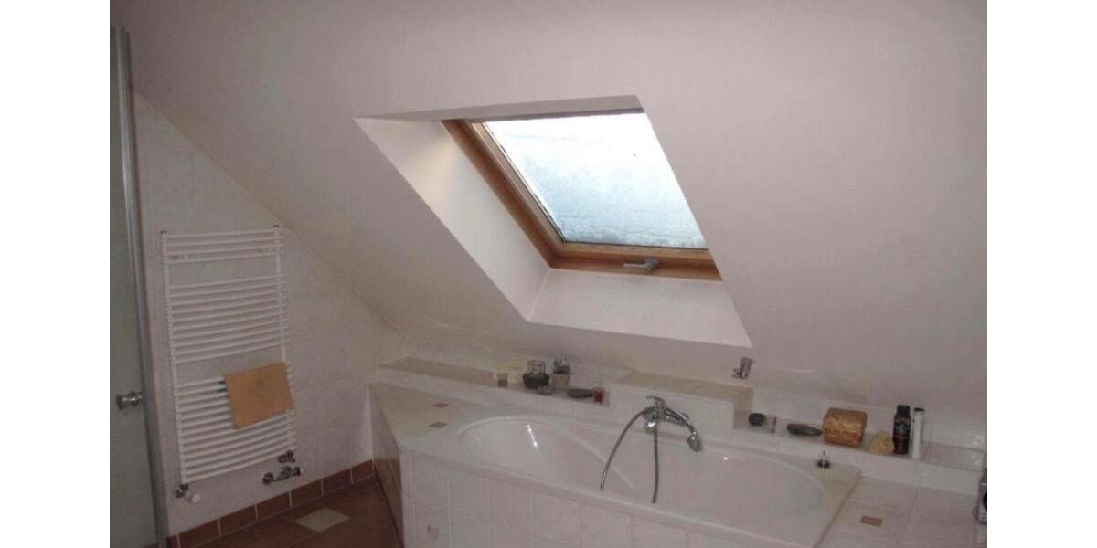 Einfamilienhaus Aiglsbach - 7 Zimmer, 215 m&sup2;, 700.000&euro; | Angebot:26758147