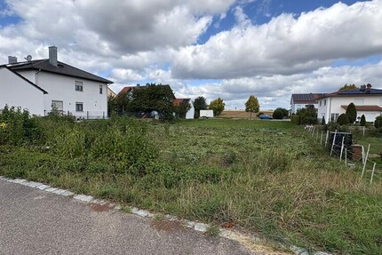 Kurzfristig bebaubar: Schönes Baugrundstück für Doppel- oder Einfamilienhaus - Grundstück Eitensheim | Angebot:27641104