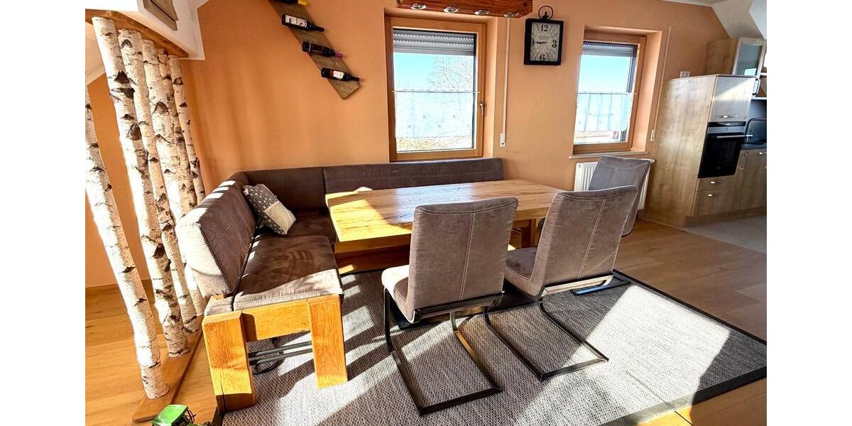 Dachgeschoßwohnung Riedenburg - 4 Zimmer, 118 m&sup2;, 1.090&euro; | Angebot:24976531