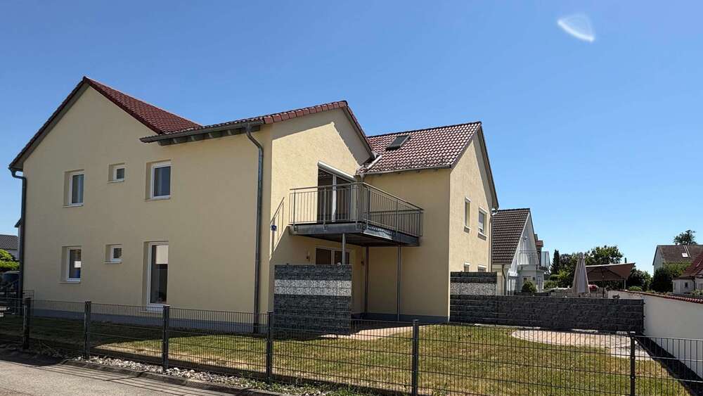 Etagenwohnung Wettstetten - 3 Zimmer, 85 m&sup2;, 289.000&euro; | Angebot:26786496