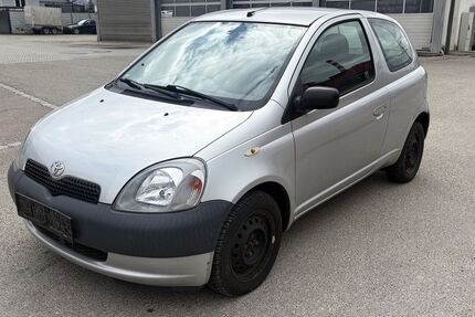 Toyota Yaris 206.000 km 750 &euro; Großmehring 85098