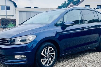 VW Touran 130.500 km 13.500 &euro; Wolnzach 85283