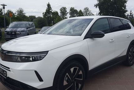 Opel Grandland (X) 9.633 km 26.480 &euro; Neustadt / Donau 93333