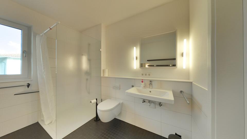 Dachgeschoßwohnung Neuburg an der Donau - 2 Zimmer, 62 m&sup2;, 830&euro; | Angebot:25781296