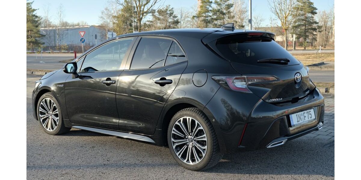 Toyota Corolla 61.500 km 19.200 &euro; Ingolstadt 85053