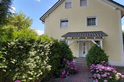 Haus Schrobenhausen / Steingriff Steingriff - 9 Zimmer, 207 m&sup2;, 829.000&euro; | Angebot:25043627