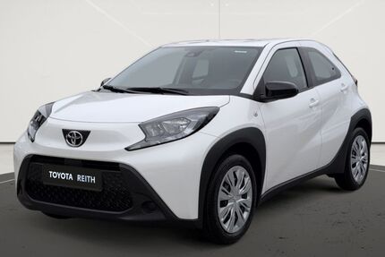 Toyota Aygo (X) 1.100 km 16.910 &euro; Ingolstadt 85055