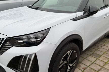 Peugeot 2008 24.842 km 27.990 &euro; Schrobenhausen 86529