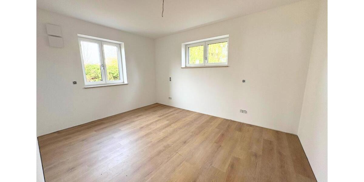 Erdgeschoßwohnung Großmehring - 3 Zimmer, 83 m&sup2;, 409.000&euro; | Angebot:25886363
