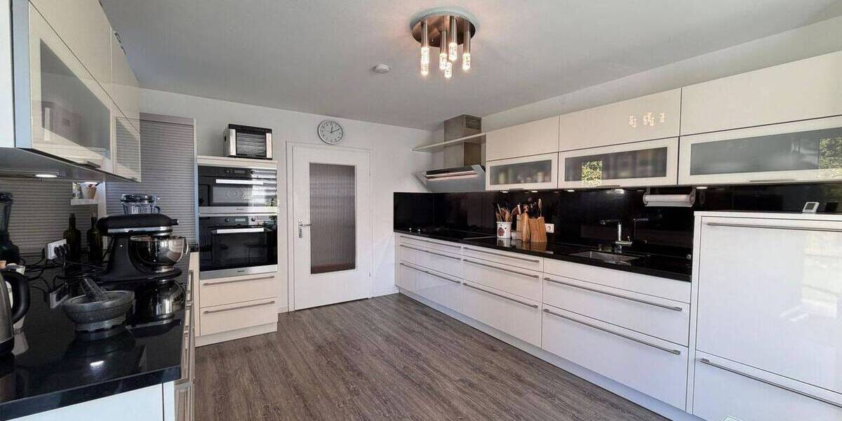 Einfamilienhaus Neuburg an der Donau Neuburg - 5 Zimmer, 198 m&sup2;, 749.900&euro; | Angebot:25985000