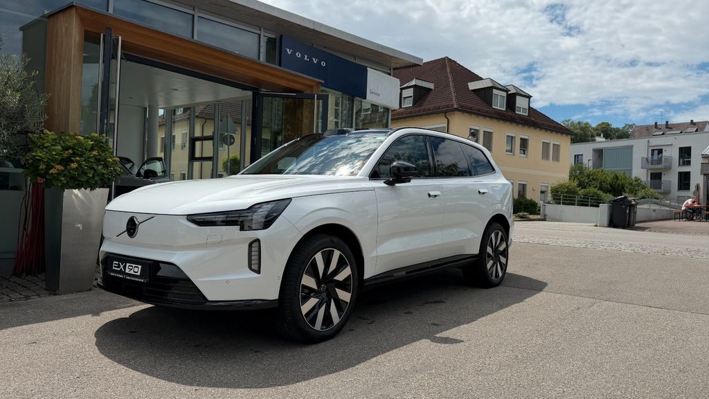Volvo EX90 5.994 km 73.899 &euro; Pfaffenhofen 85276
