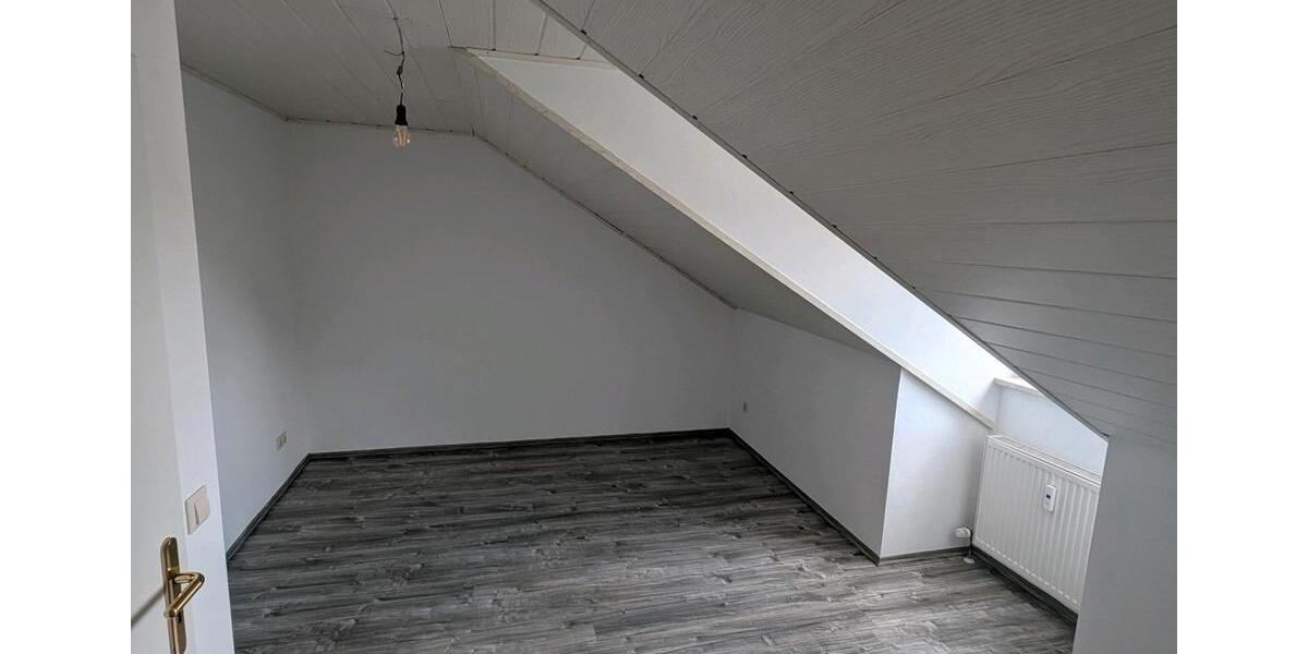 Dachgeschoßwohnung Gaimersheim - 2 Zimmer, 60 m&sup2;, 320.000&euro; | Angebot:27033675