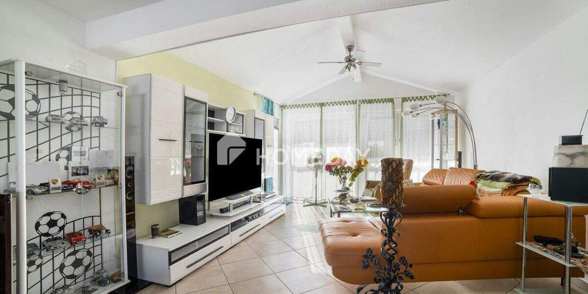 Mehrfamilienhaus, Wohnhaus Brunnen Kaltenherberg - 9 Zimmer, 221 m&sup2;, 495.000&euro; | Angebot:25688328