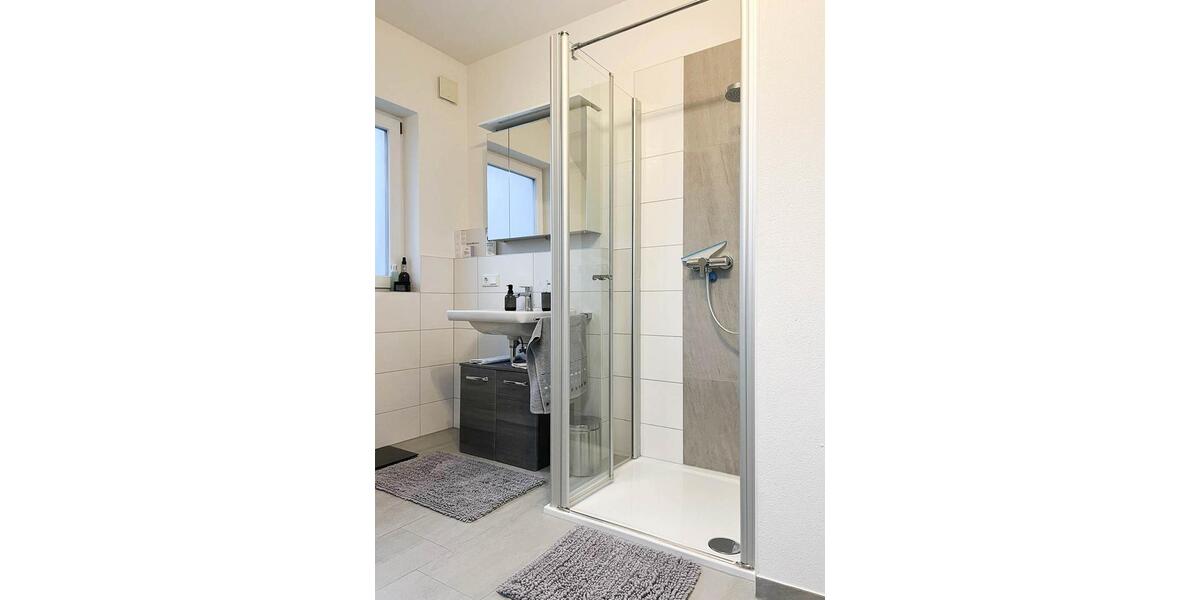 Dachgeschoßwohnung Ingolstadt - 2 Zimmer, 67 m&sup2;, 930&euro; | Angebot:25960649