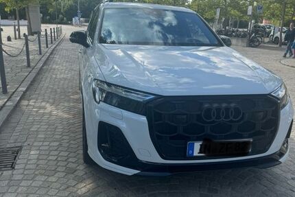 Audi Q7 32.000 km 71.900 &euro; Ingolstadt 85051