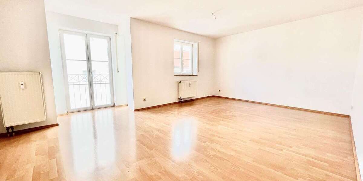 Etagenwohnung Ingolstadt - 3 Zimmer, 78 m&sup2;, 850&euro; | Angebot:27648512