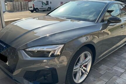 Audi A5 14.000 km 47.999 &euro; Großmehring 85098