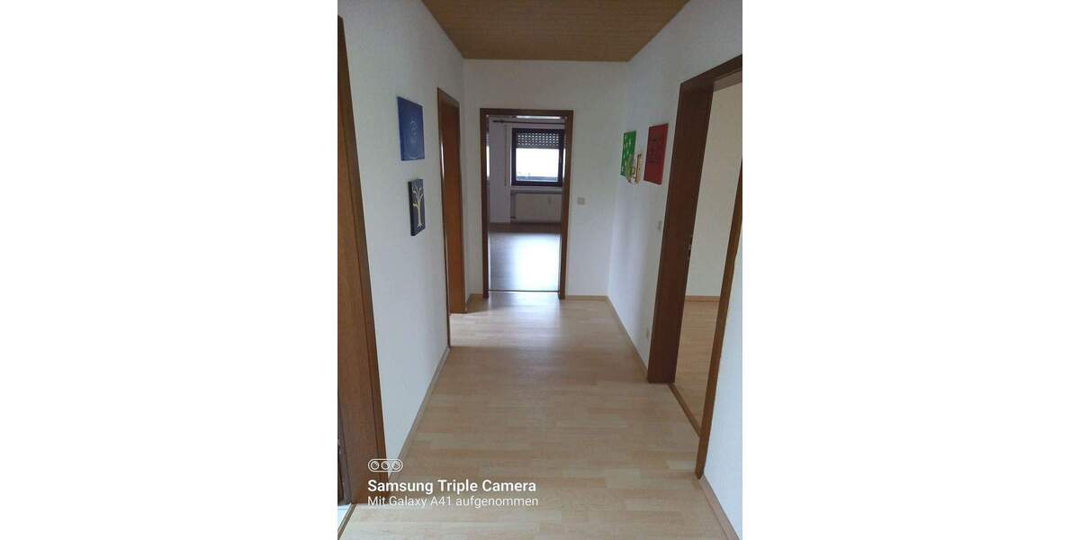Etagenwohnung Gaimersheim - 4 Zimmer, 116 m&sup2;, 1.190&euro; | Angebot:25665577
